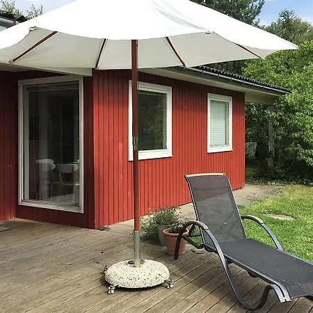 Hébergement de vacances Holiday Aakirkeby 764 With Terrace Vester Somarken